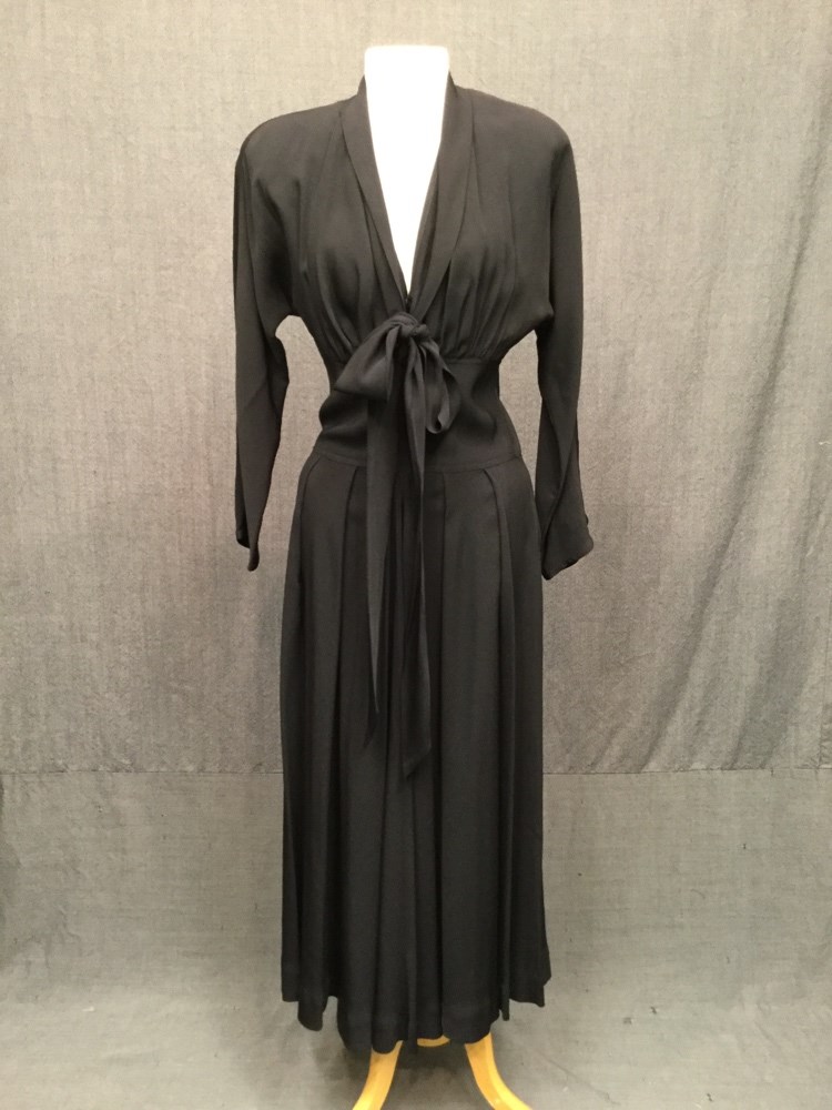 20th, century, dress, 1930s, women, b34, black, v, neckline, with, tie ...