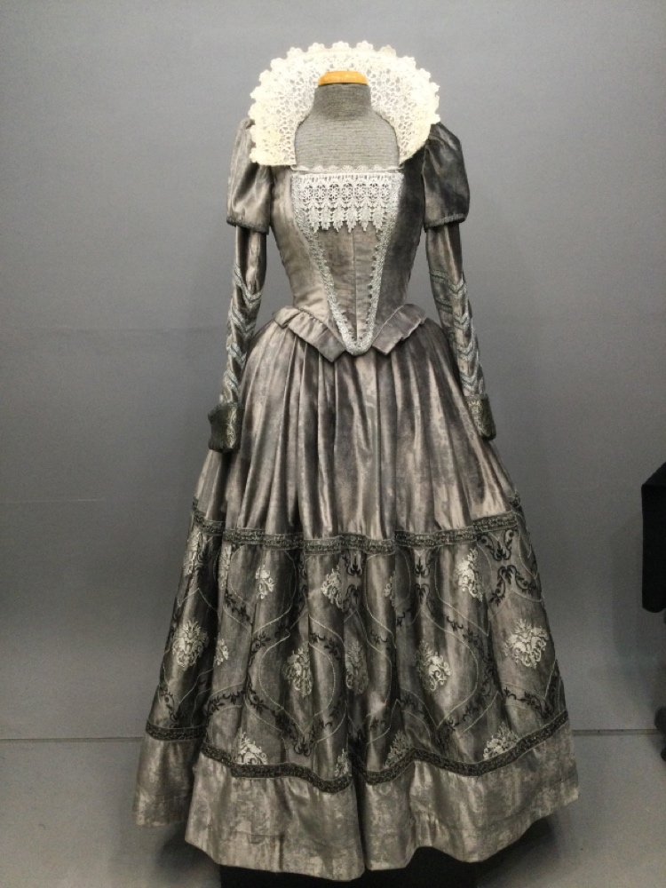 cross, period, women, s, skirt, period, renaissance, 18thc, women, grey, silver, black